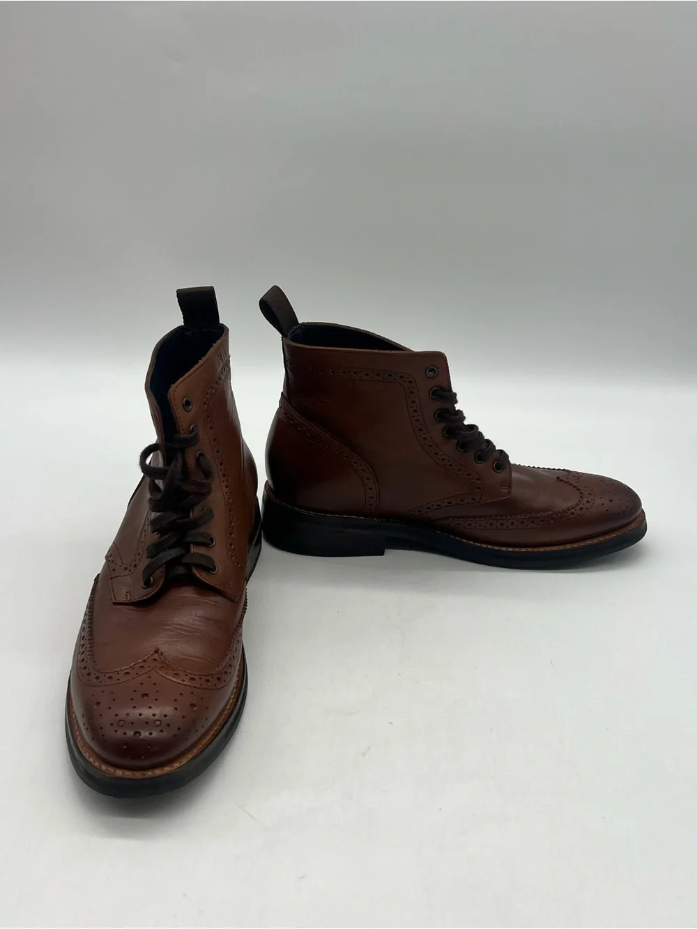 Thursday Boot Company Brown Leather Mens 9.5 Wingtip Lace Up Casual Formal Boots